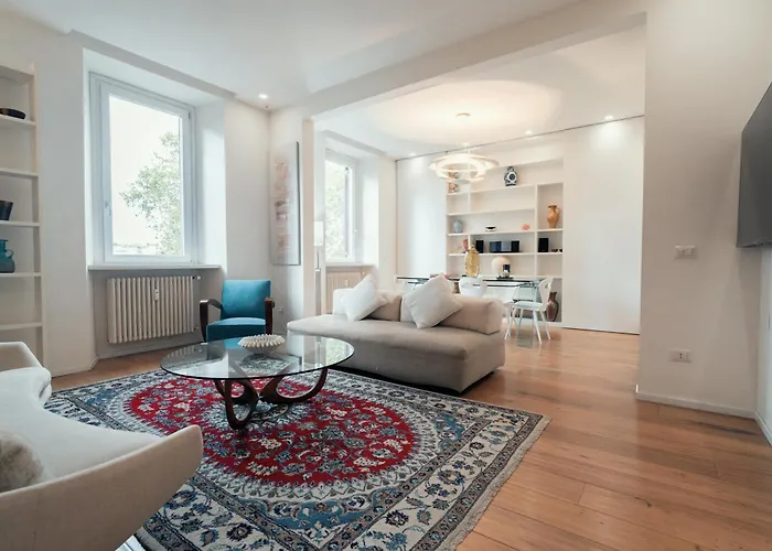 Apartment On The Tiber- Luxury House