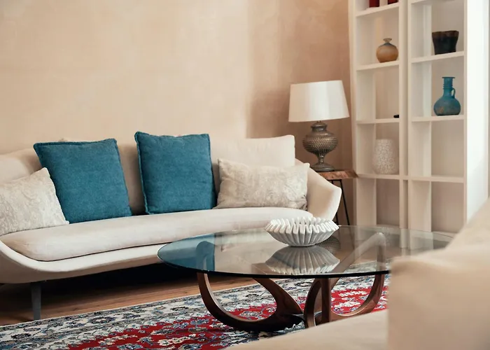 Apartment On The Tiber- Luxury House